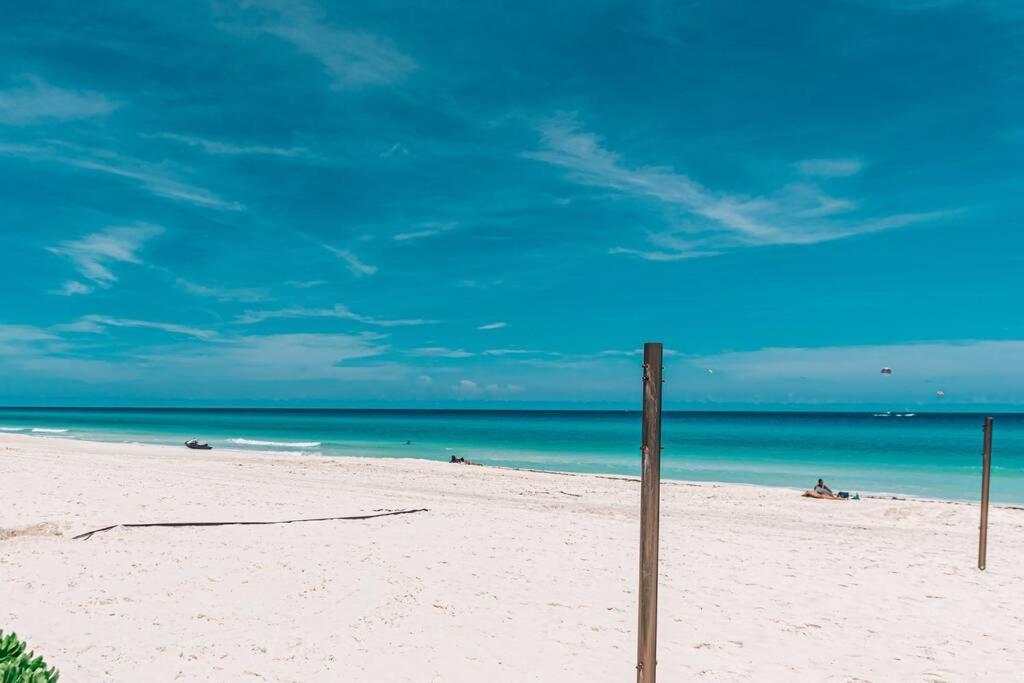 Villas Marlin 108, A Pie De Playa, Albercas, Jacuzi, Ubicacion Inmejorable 坎昆 外观 照片