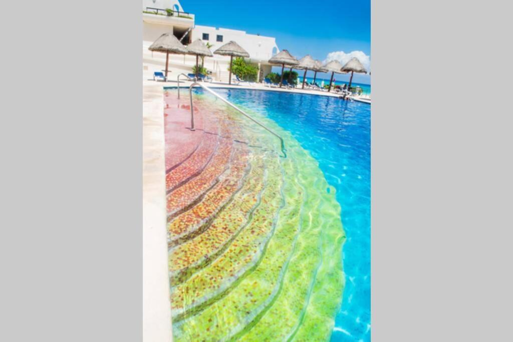 Villas Marlin 108, A Pie De Playa, Albercas, Jacuzi, Ubicacion Inmejorable 坎昆 外观 照片