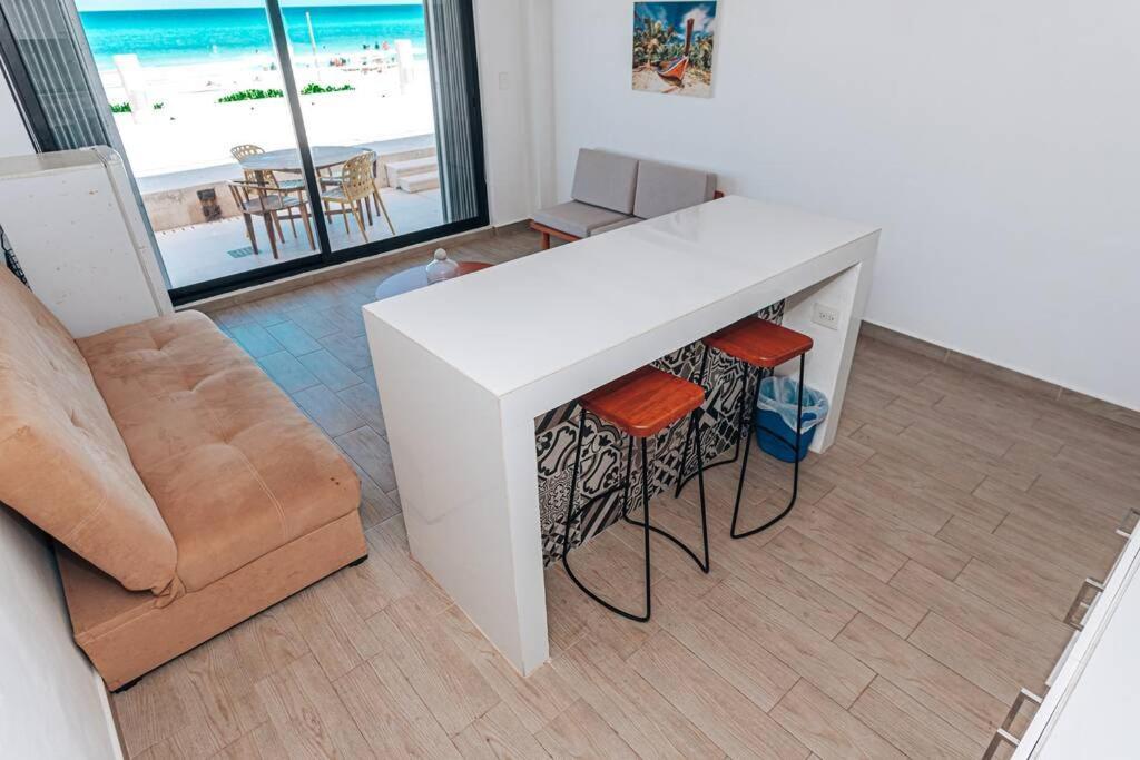 Villas Marlin 108, A Pie De Playa, Albercas, Jacuzi, Ubicacion Inmejorable 坎昆 外观 照片